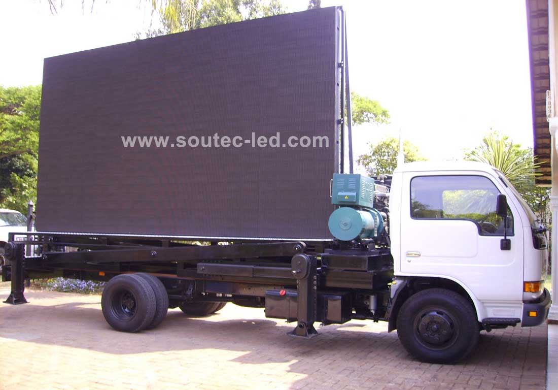 Mobile-Truck-LED-Display-2.jpg